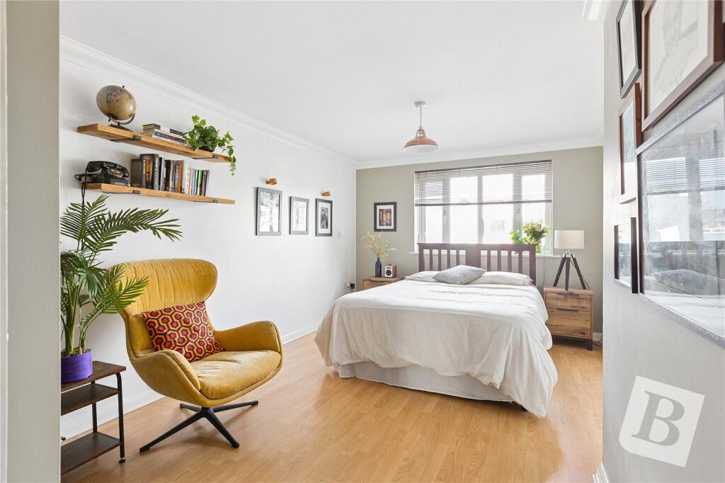 Main image of property: London Road, Romford, RM7