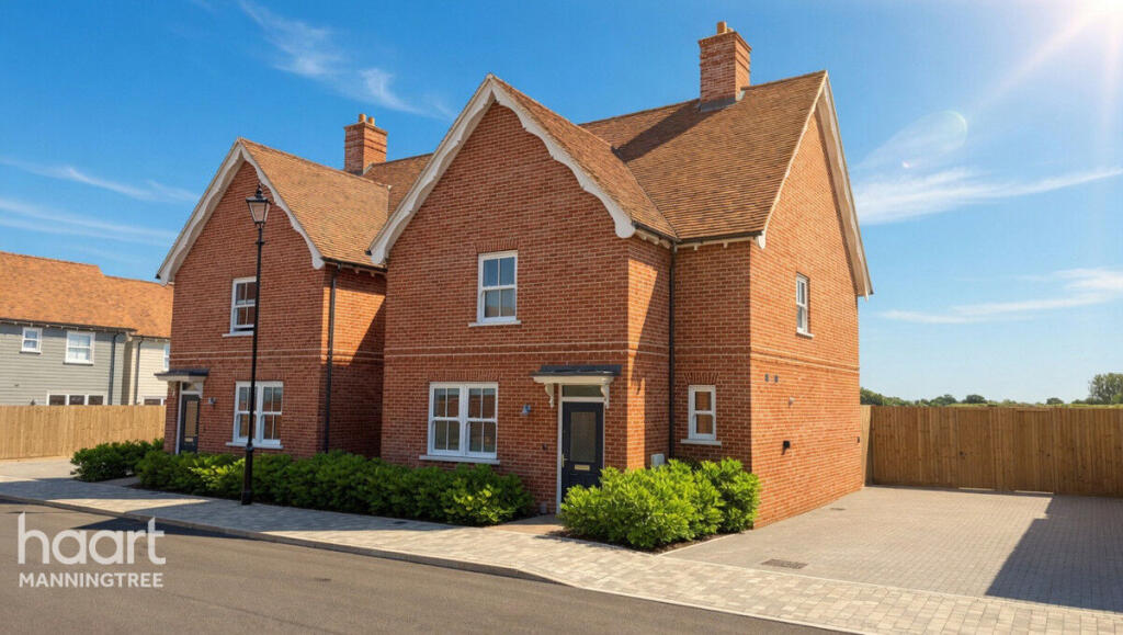 Main image of property: Wellington Road, Mistley, Manningtree, Essex