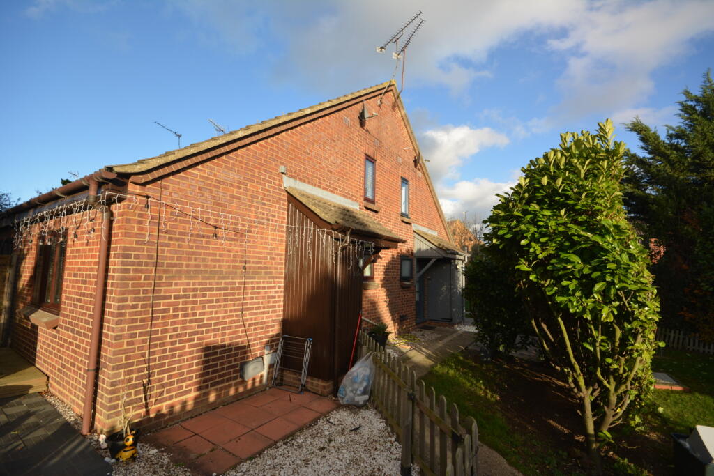 Main image of property: Beardsley Drive, CM1