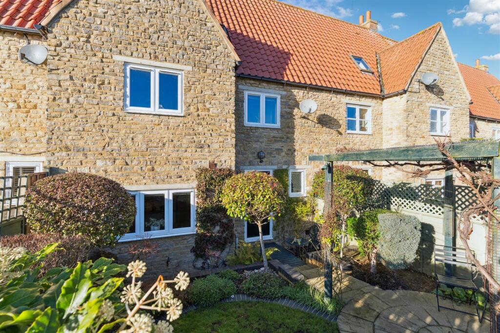 Main image of property: Gees Farm Close, Yardley Hastings, Northampton