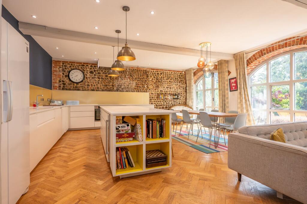 House in North Norfolk, Frogshall, Northrepps - More