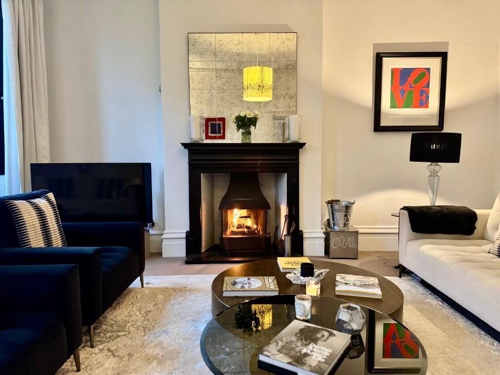 Main image of property: Puddington Lane, CH64