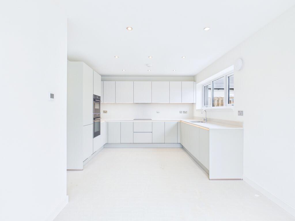 House in Perth, Highland - More