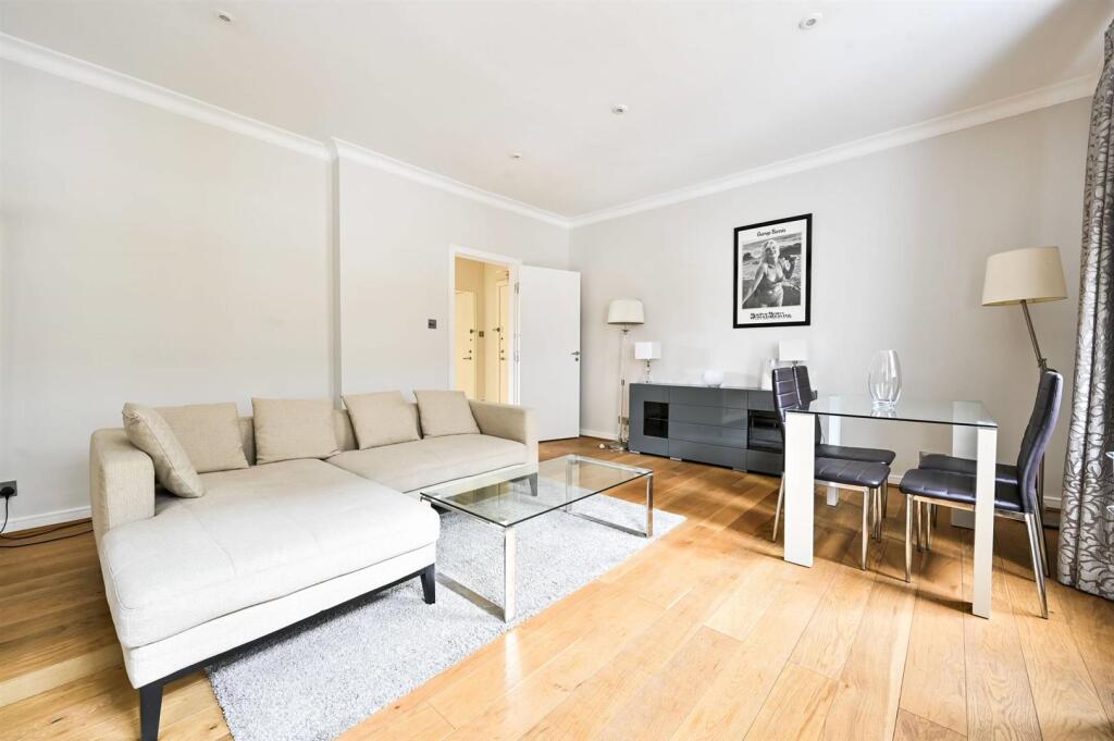 Apartment in London, Kensington - View 4