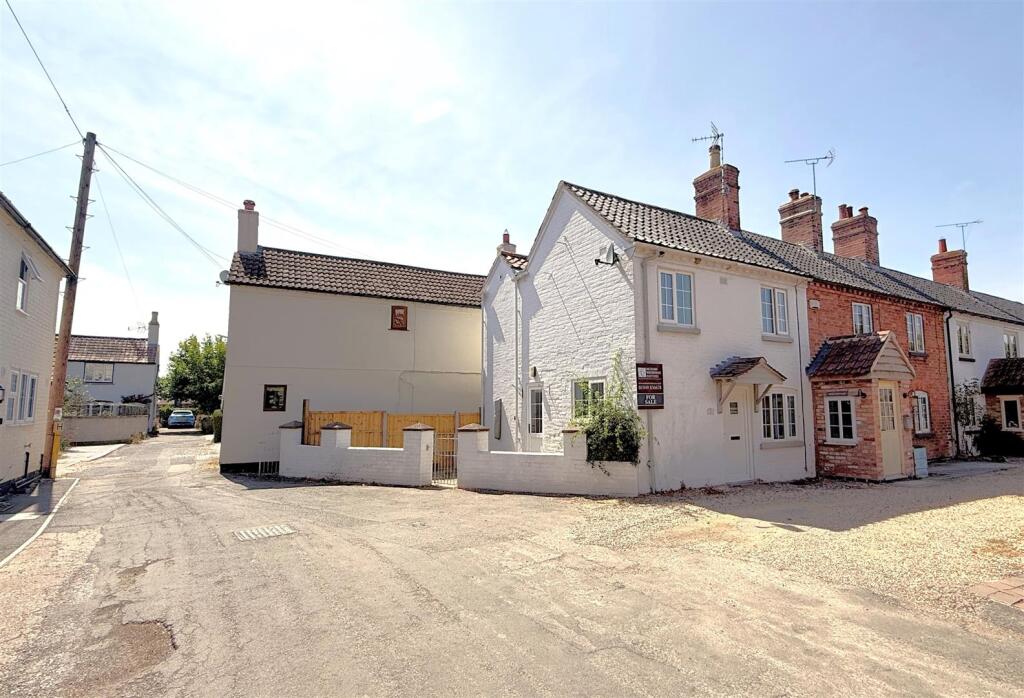 House in Rushcliffe, Aslockton