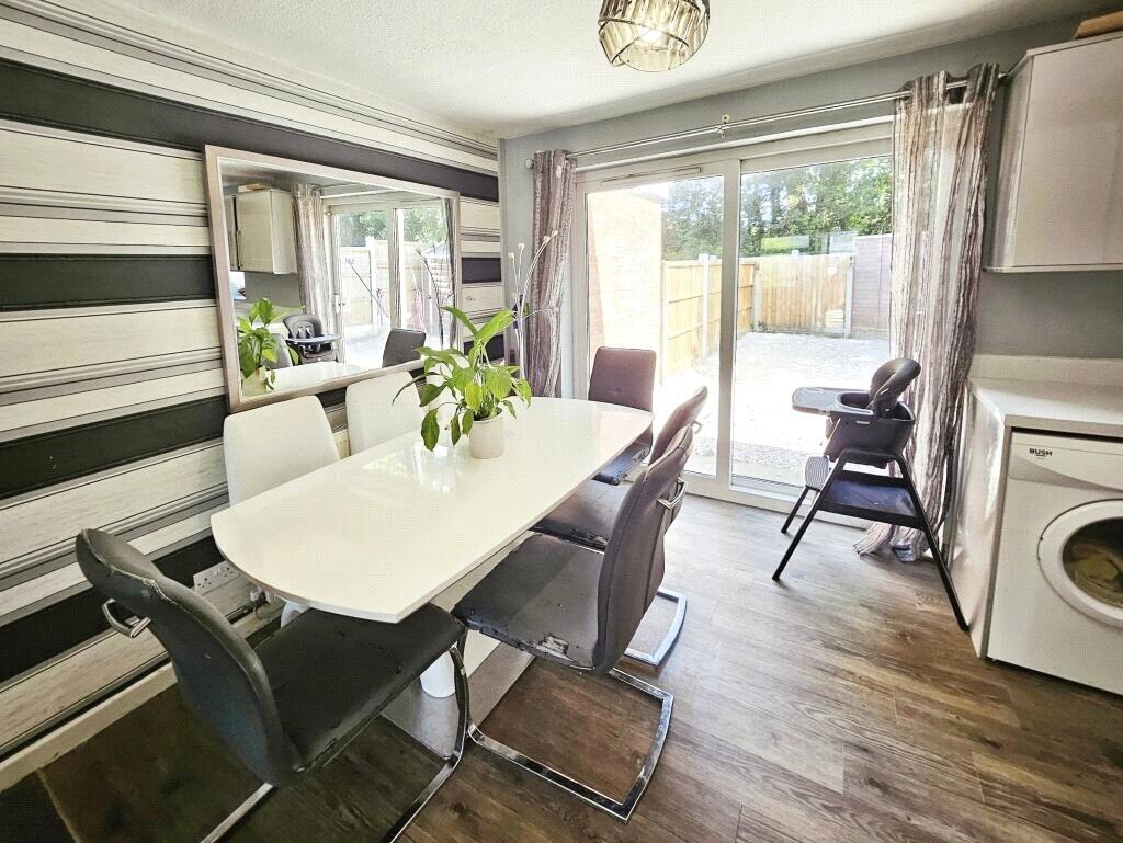 Kirkstall Drive, Formby, Liverpool, Merseyside, L37 photo 4