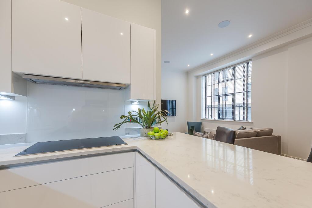 Apartment in London - More