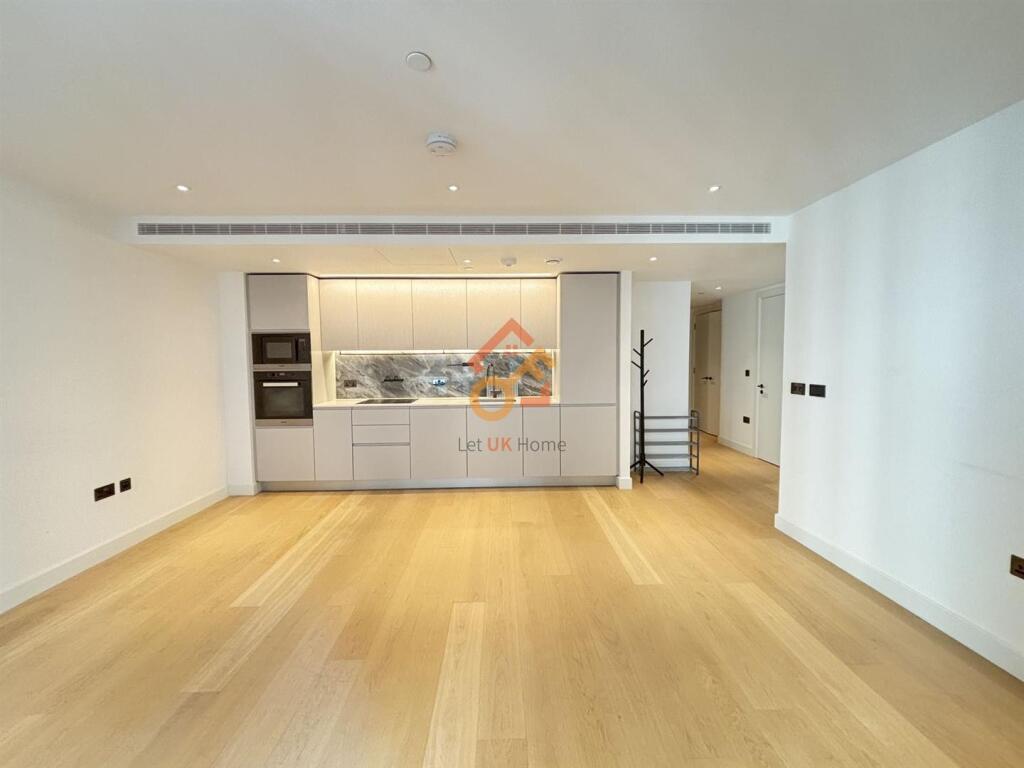 Apartment in London - View 2
