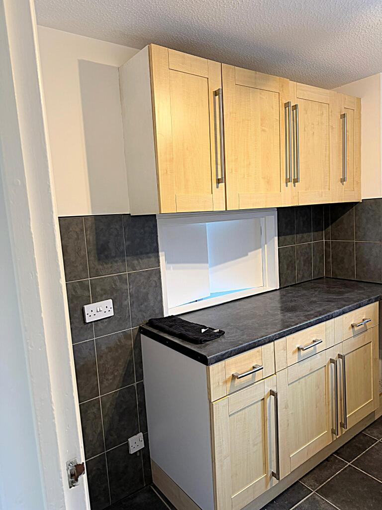 Apartment in Three Rivers, Abbots Langley - More
