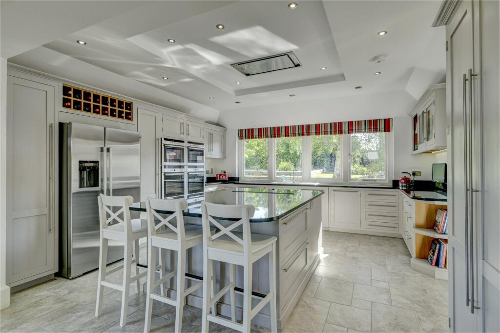 The Grove, Hope Corner Lane, Taunton, Somerset, TA2 photo 5