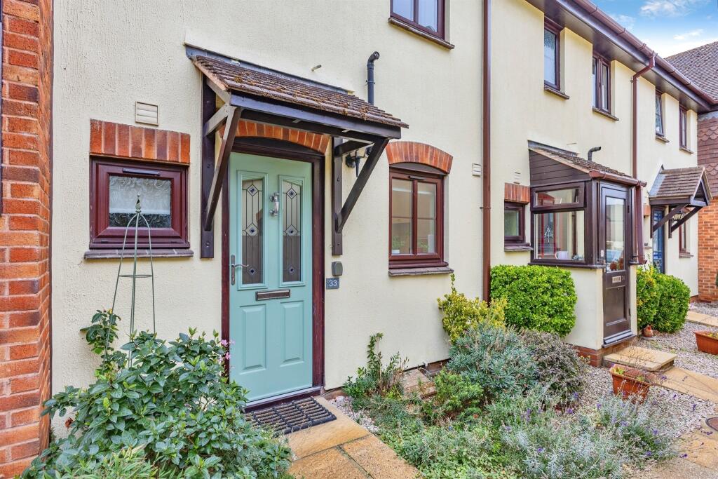 Main image of property: Fairwaters, Kingsteignton, Newton Abbot