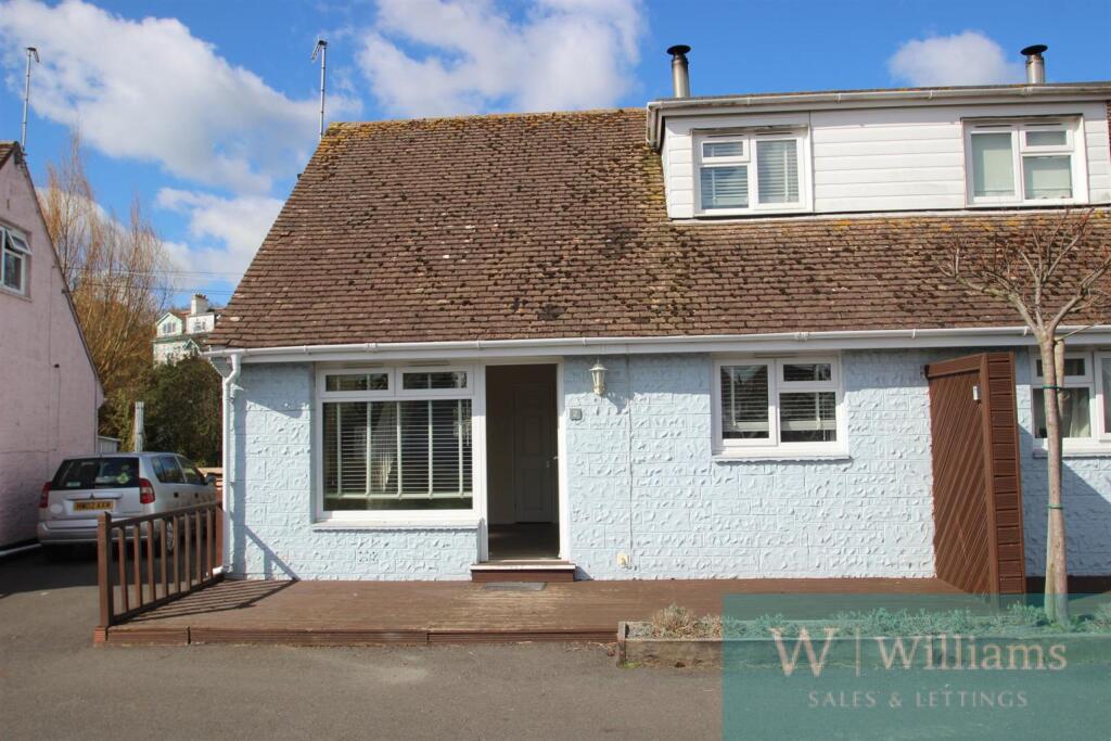 Main image of property: Duver Road, Seaview