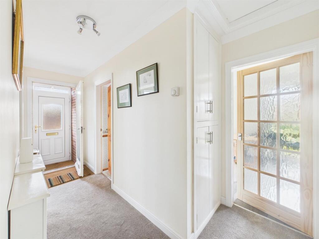Lansdowne Drive, Sutton-On-Sea photo 3