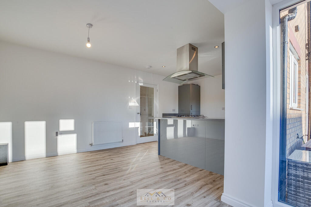 Cottongrass Gardens, Throapham, Rotherham - View 5