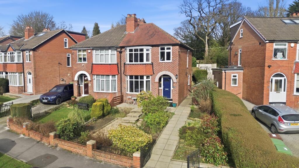 Main image of property: Ridgeway, Leeds, LS8