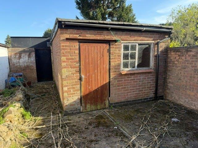 Garage.jpg