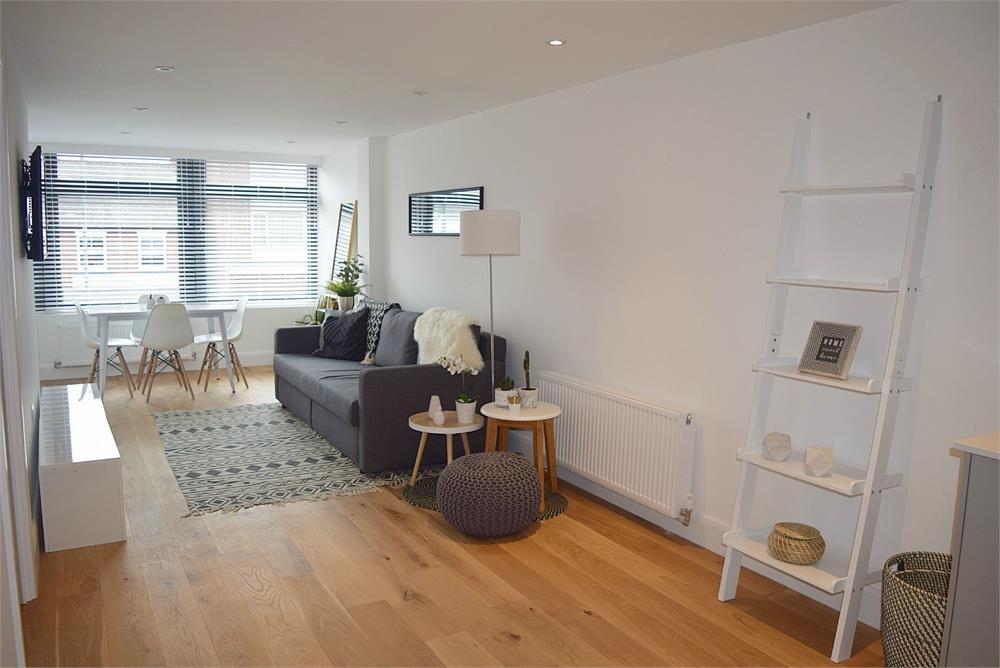 Main image of property: 85-89 Shenley Road, Borehamwood, Hertfordshire