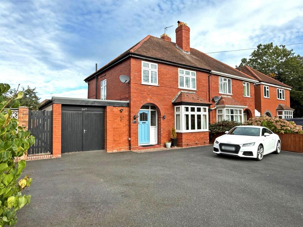 Main image of property: Monkmoor Road, Shrewsbury