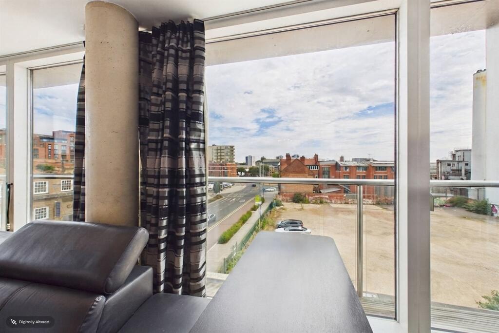 Apartment in Nottingham - View 4