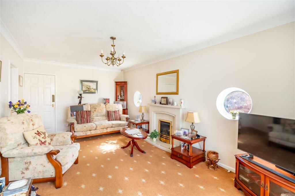 House in York - View 2