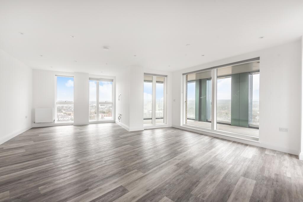 Apartment in Bromley - View 2
