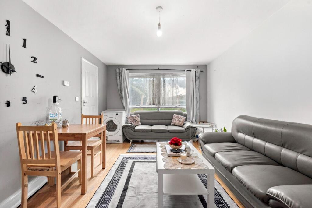 Main image of property: Heybourne Road, London