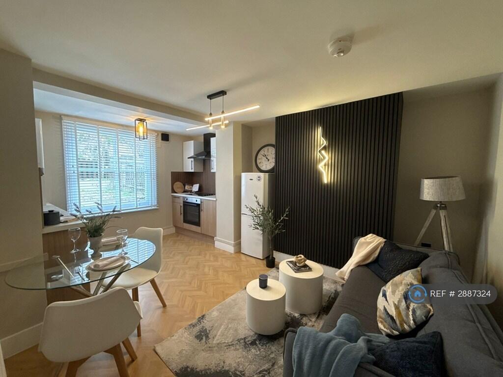 Main image of property: St. Stephens Grove, London, SE13