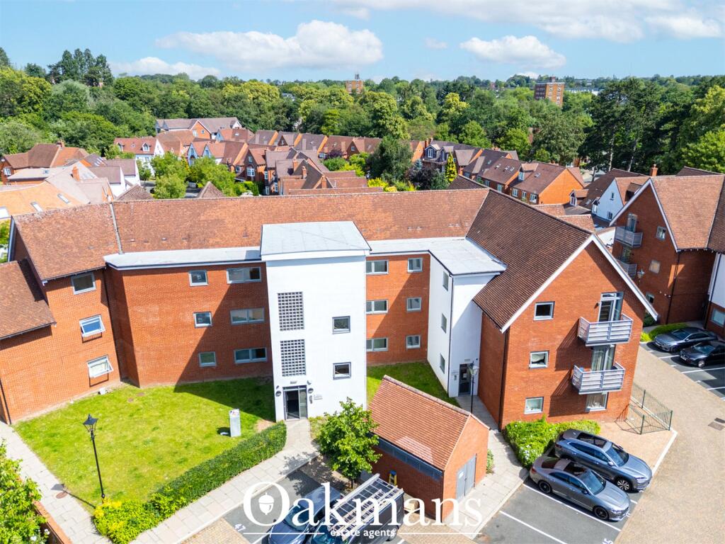 Main image of property: Middlepark Drive, Birmingham, B31