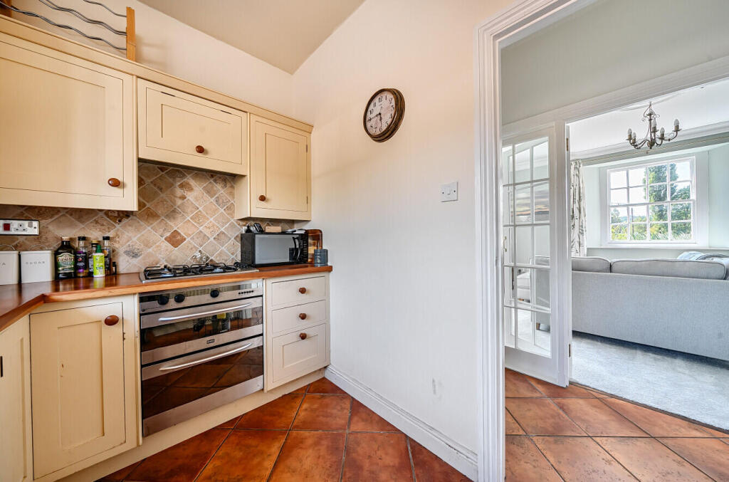 House in Mid Devon, Smithincott, Uffculme - More