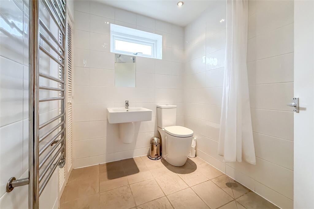 Additional image 7 of St. Vincent Drive, St. Albans, Hertfordshire, AL1