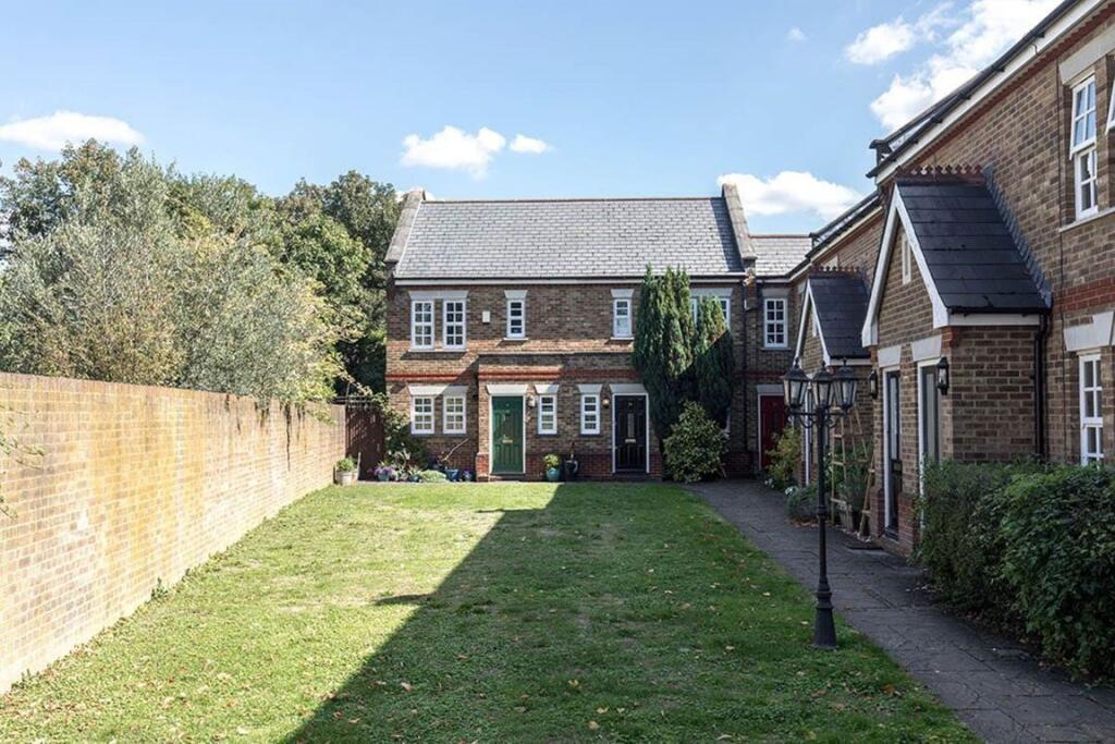 Main image of property: Meredith Mews, Brockley
