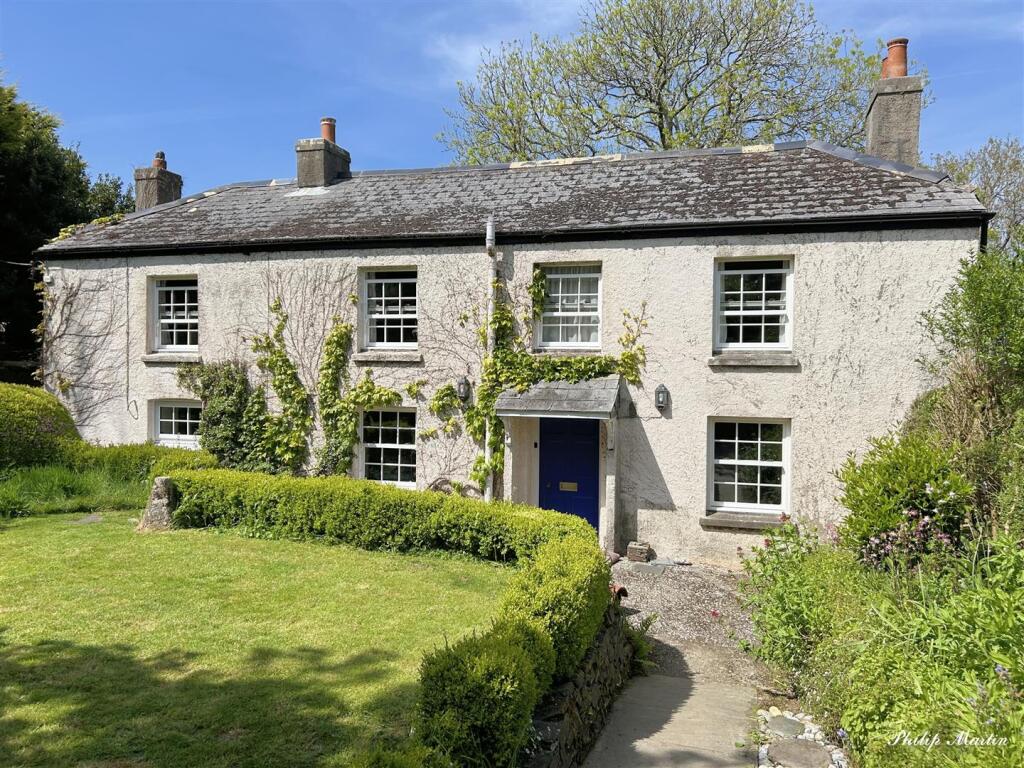Main image of property: Ruan High Lanes