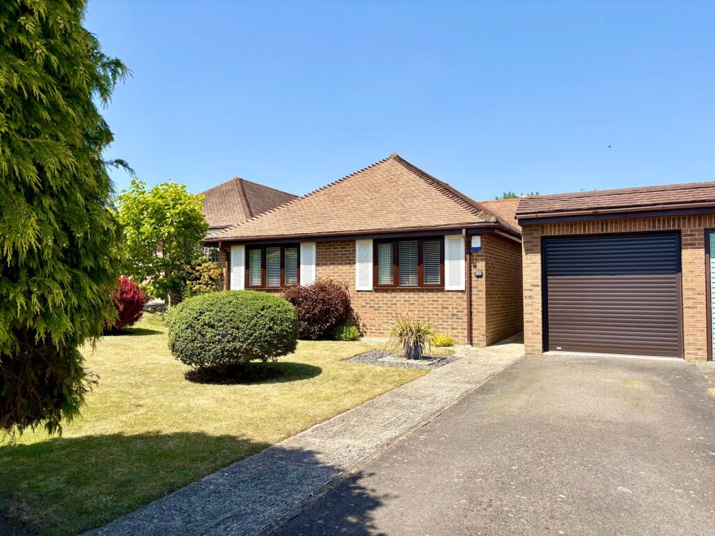 Main image of property: Gatelands Drive, Bexhill-on-Sea, TN39