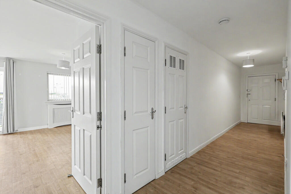 Apartment in Poole, Harbour Reach - View 5