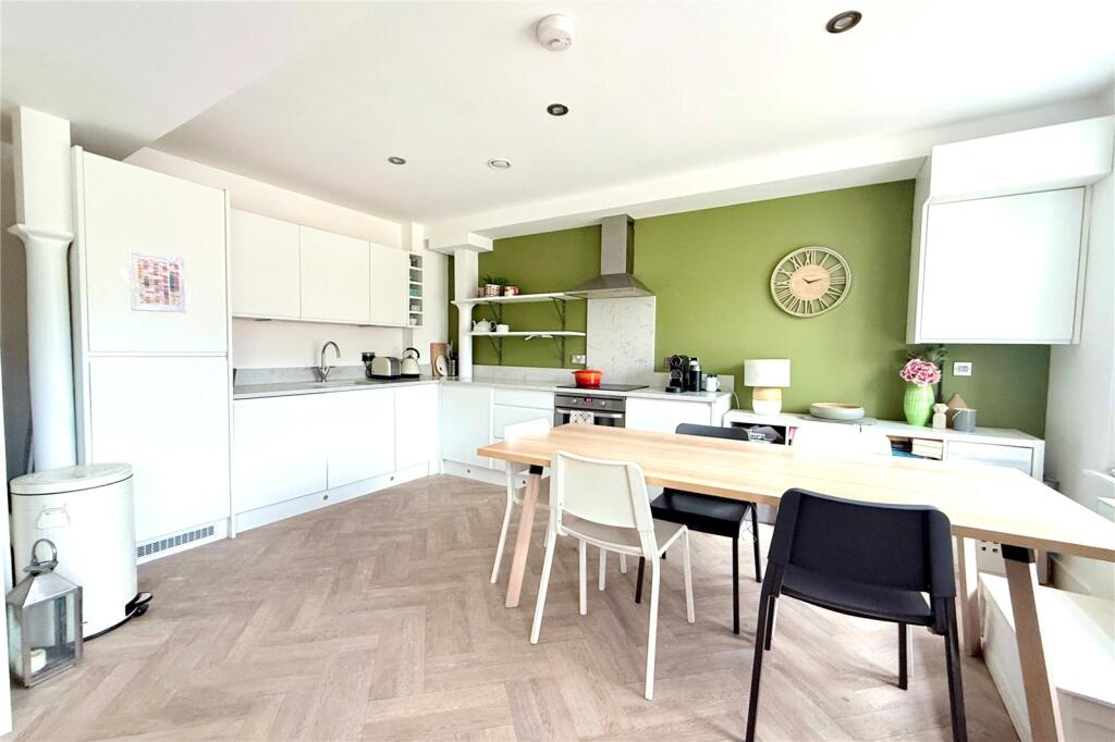Additional image 11 of Lamb Yard, Bradford on Avon