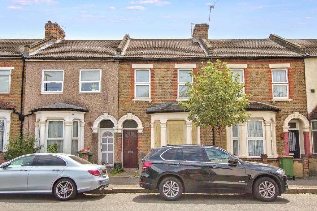Ground Floor Flat, 6 Knox Road, London, E7 9HW