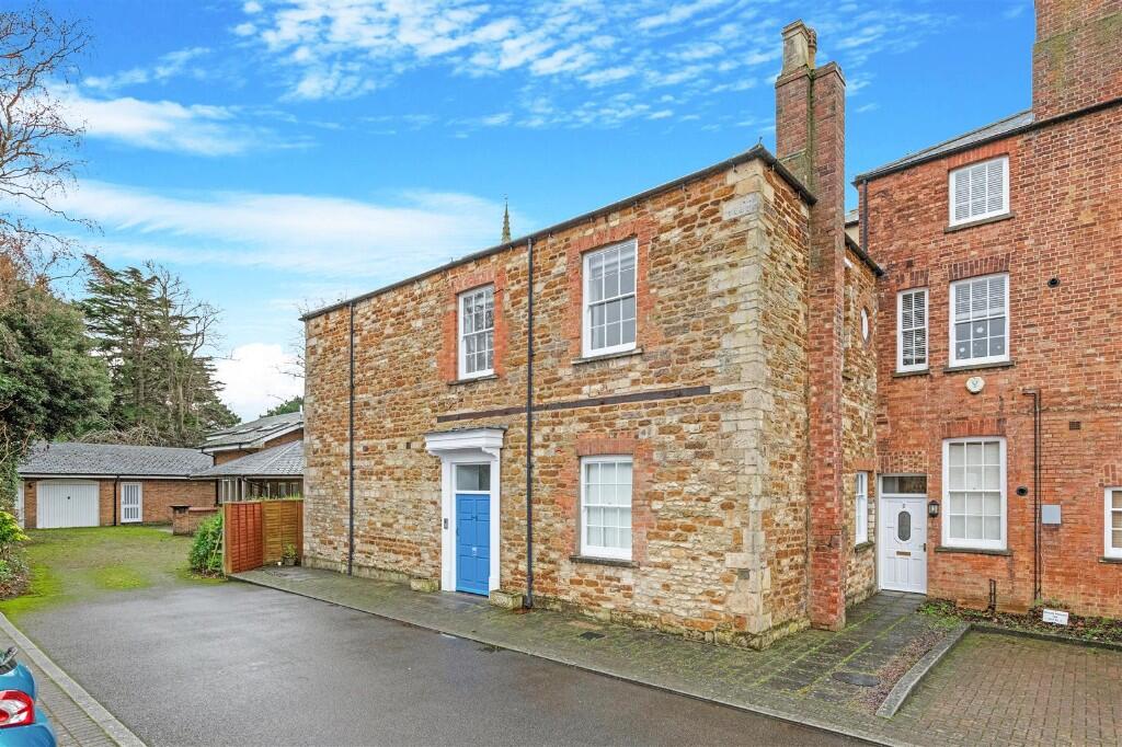 Main image of property: Heritage Court, Kettering, Northamptonshire, NN16