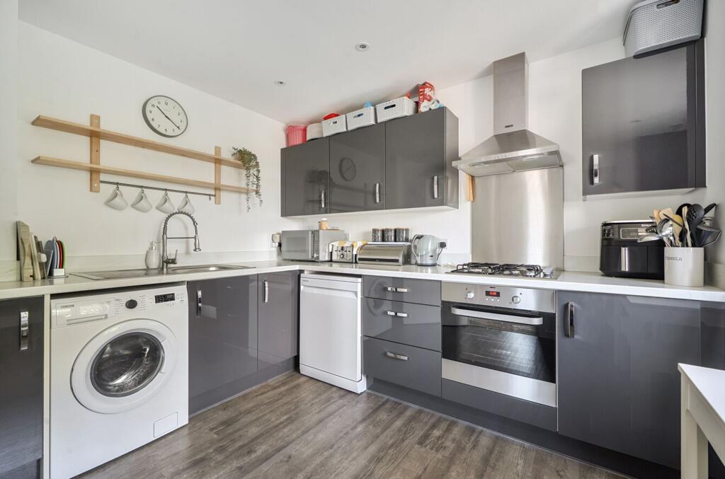 Apartment in Chichester - View 4