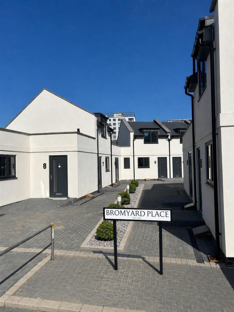 Main image of property: 9 Bromyard Place, St Johns