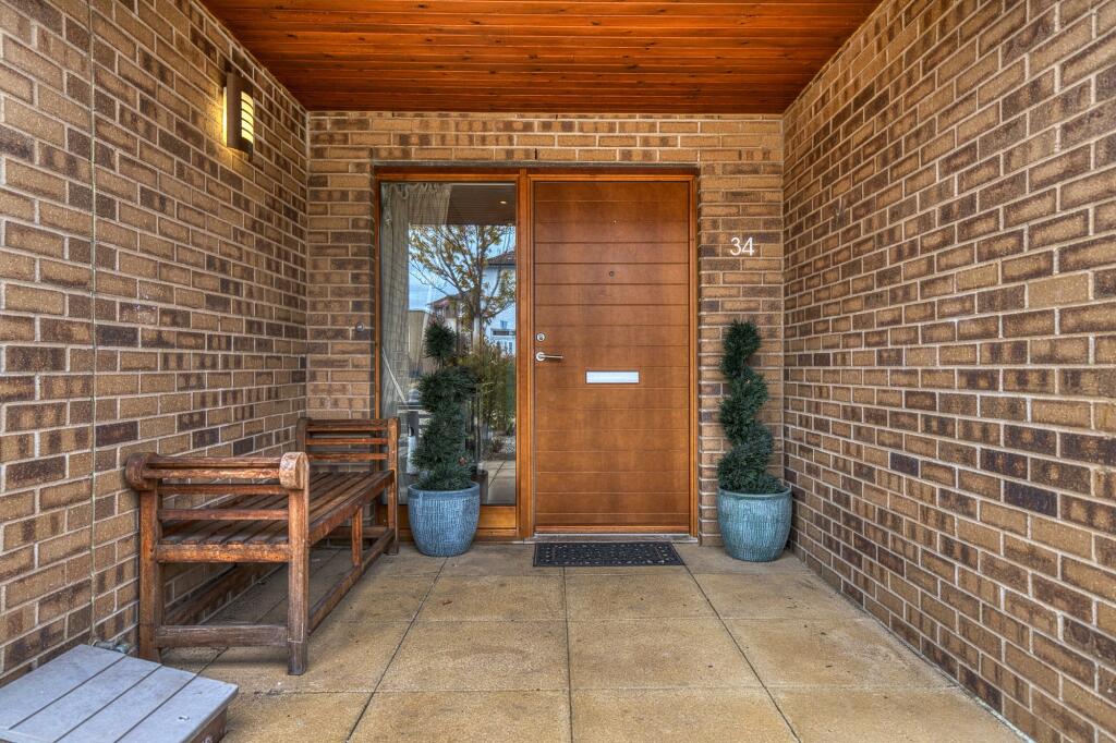 34, Morven Drive, Clarkston, Glasgow photo 3
