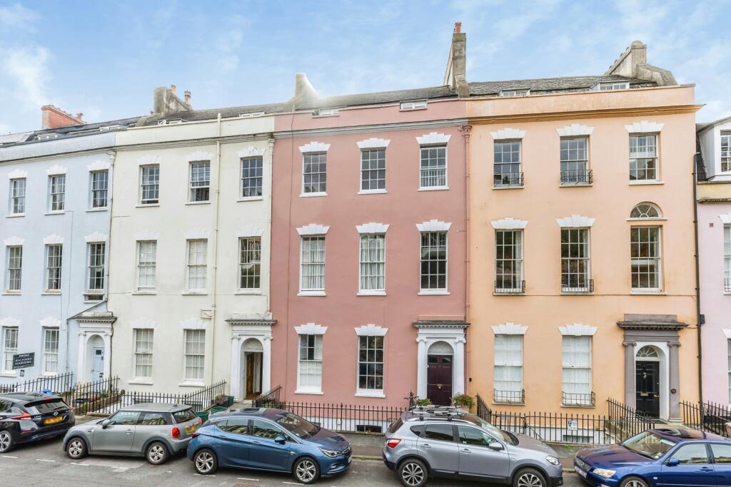 Main image of property: Cornwallis Crescent, Bristol, BS8