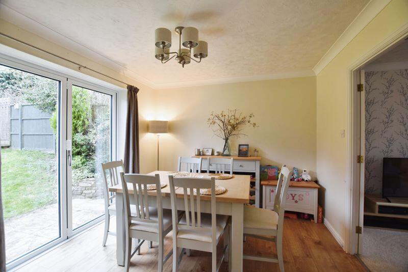 Lime Kiln Way, Salisbury                                            ***VIDEO TOUR*** photo 3