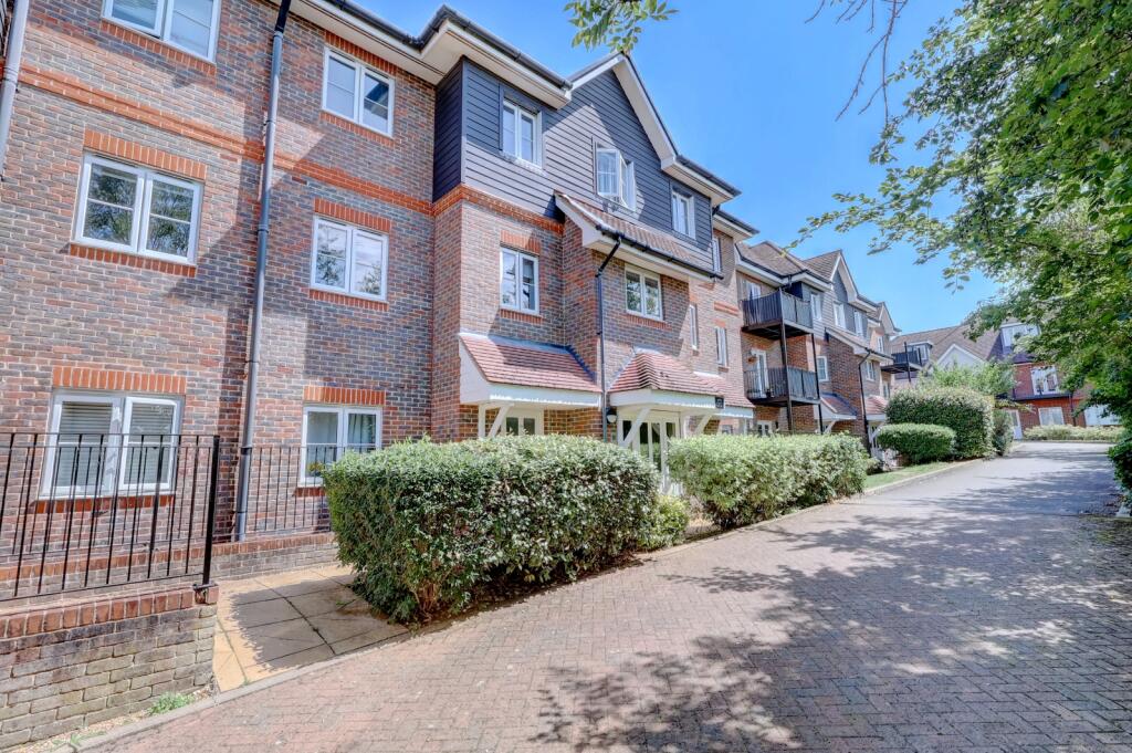 Main image of property: Freer Crescent, High Wycombe, Buckinghamshire, HP13