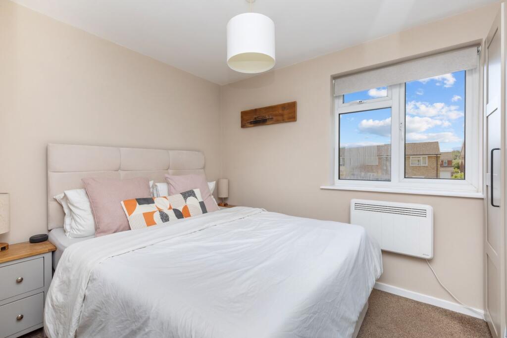 Englefield, Horsham, RH12 - View 6