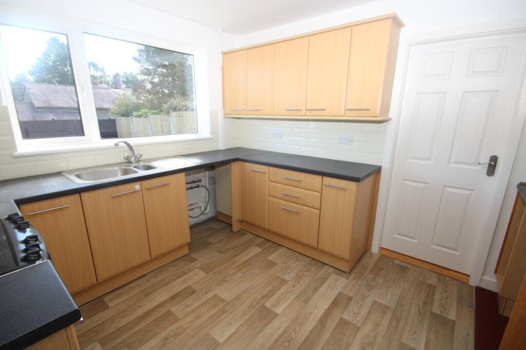 Pont Adam Crescent, Wrexham photo 5