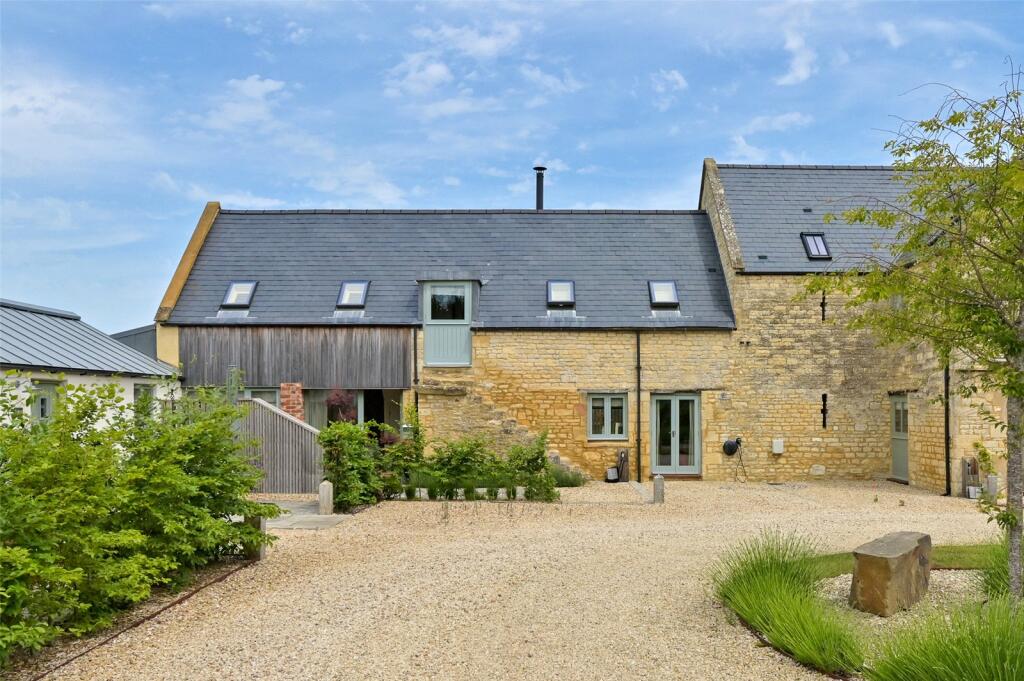 Main image of property: Oxford Road, Burford, Oxfordshire, OX18