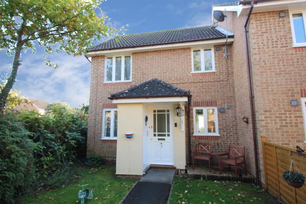 Main image of property: Elliot Close, Maidenbower, Crawley, West Sussex. RH10 7UB