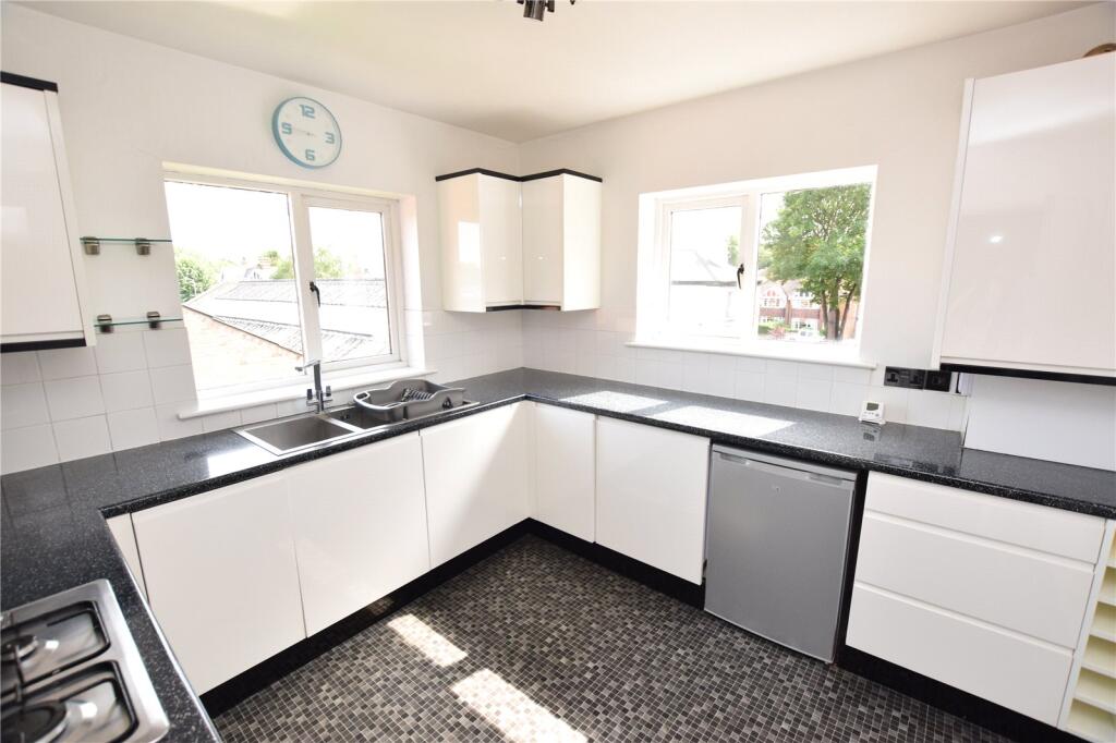 Grosvenor Crescent, Grimsby, Lincolnshire, DN32 photo 3