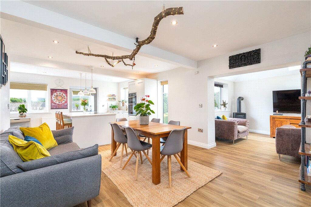 Moor Park Drive, Addingham, Ilkley, West Yorkshire, LS29 - View 2