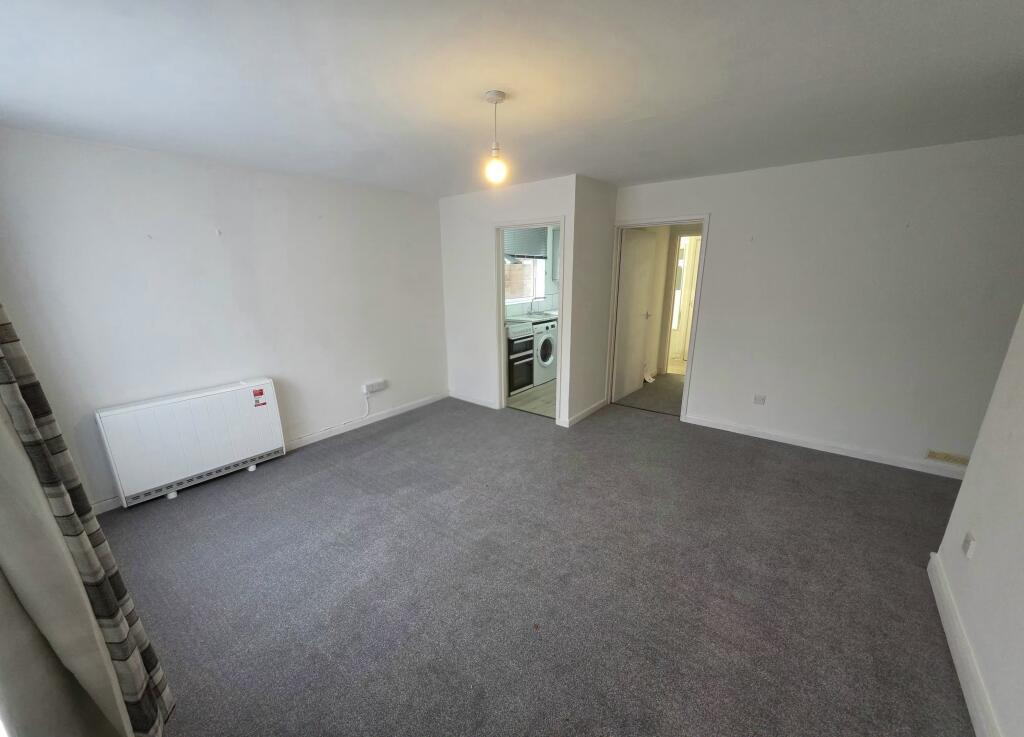 Apartment in Bath - View 3